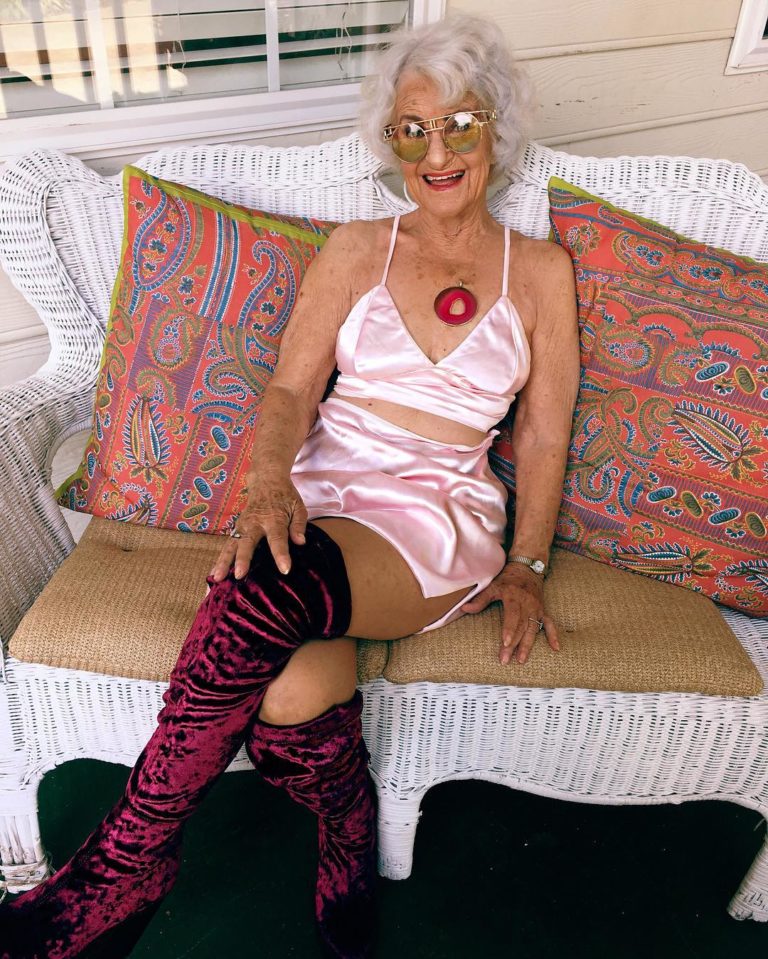 Lesbian petite sexy grannies