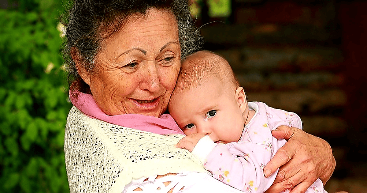 Комментарий к фото бабушки и внука