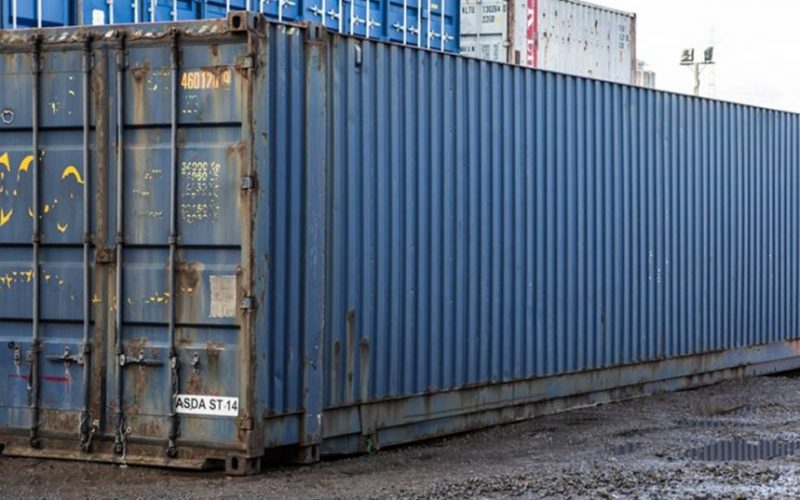  Женщина превратила грузовой контейнер в дом своей мечты