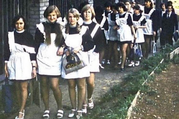  Советские школьницы. Вот, как они выглядели!