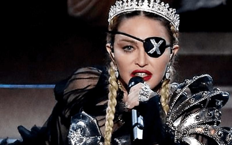  Мадонна выступила на «Евровидение». Она даже не смотрелась на фоне конкурсантов