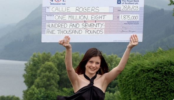  Чем вынуждена сегодня заниматься девушка, которая в 16 лет выиграла 145 млн рублей в лотерею