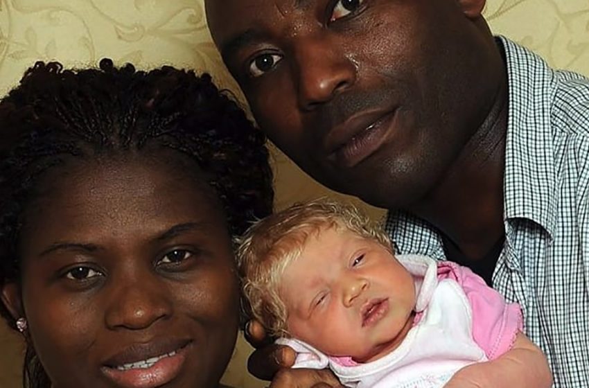  Жизнь непредсказуема: у нигерийской пары родился «белоснежный» ребенок