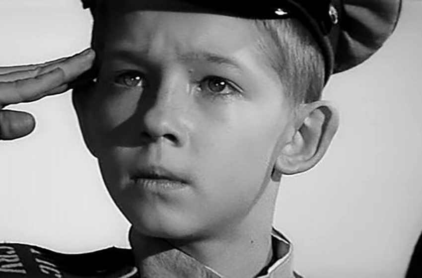  Мальчику Ване из фильма «Офицеры» скоро 61։ Как сегодня выглядит и чем занимается актер