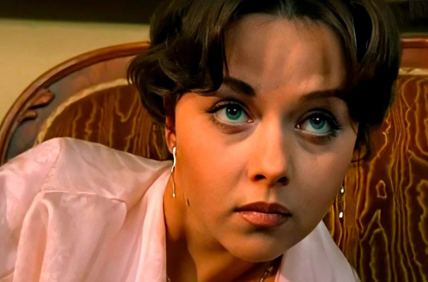  Красотка Надя из сериала «Бригада»: Как сложилась жизнь актрисы спустя 20 лет и её внешность сейчас