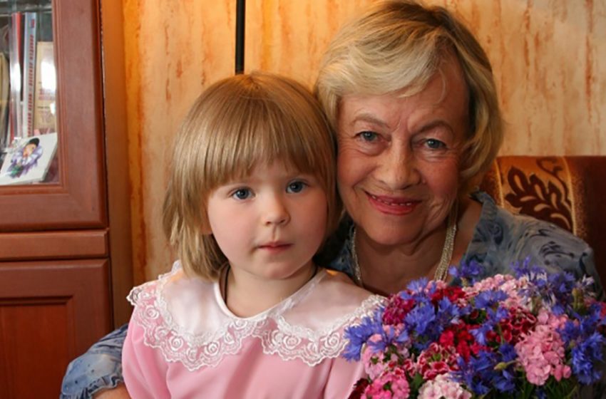  Как сейчас складывается судьба единственной внучки Александры Назаровой