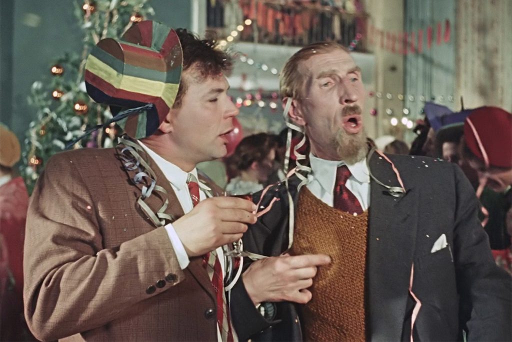 «Какая гадость эта ваша заливная рыба»: Топ-10 советских фильмов для создания новогодней атмосферы