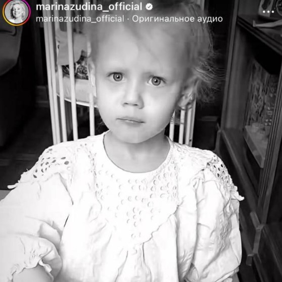 «Маленькая копия Зудиной»: публика в восторге от внешности внучки Олега Табакова