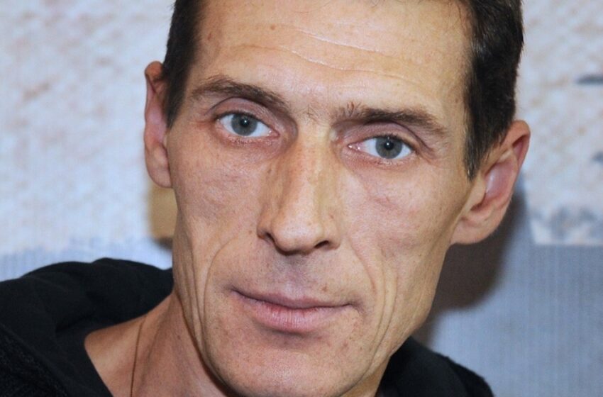  Ему было всего 58. Из-за чего оборвалась жизнь актера Савочкина?