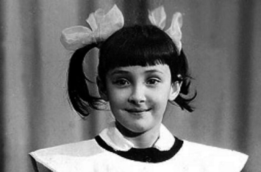 От милой и талантливой девочки из Закарпатья до скандальной певицы. Угадайте, кто это!