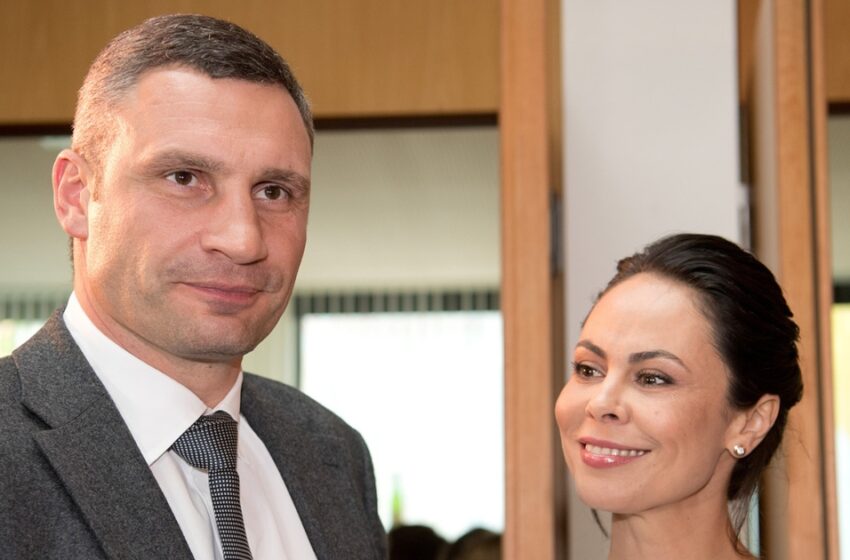 «Уже много лет живем отдельно»: Бывшая жена Кличко преобразилась до неузнаваемости