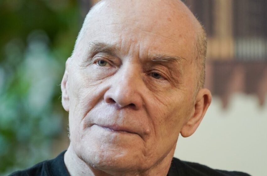  Живёт по совести! Как сложилась судьба Александра Филиппенко после эмиграции из России?