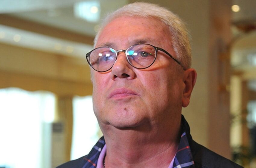 «Мама — королева»: Винокур увековечил мать в царственном образе с короной на памятнике