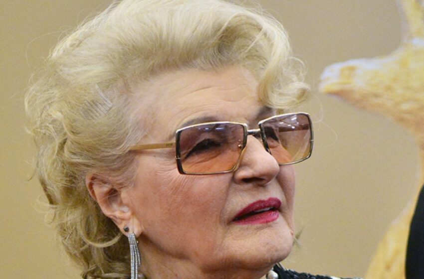  «Разное видение на политику разорвало семью»: как война в Украмне привела к расколу между Дружининой и семьёй её сына?