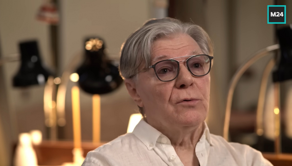 «Время не щадит, но красавец всё ещё при деле»: 87-летний Збруев появился на новых фото и снова покорил женщин